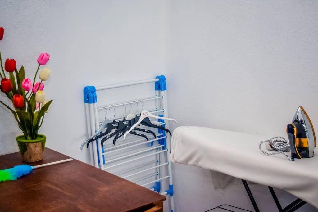 Saru Holiday Apartment - Upto 6 Guests キャンディー エクステリア 写真