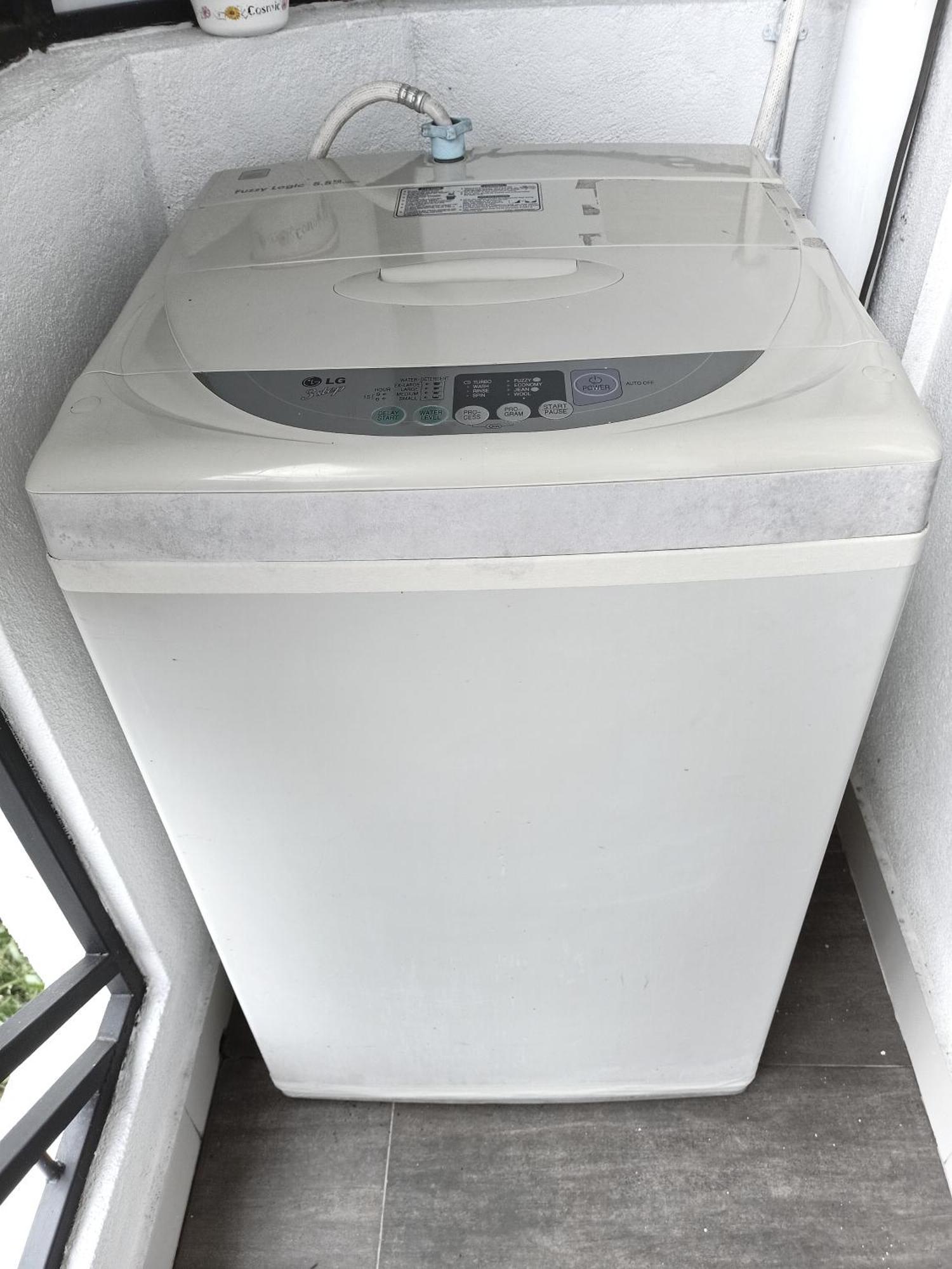 Saru Holiday Apartment - Upto 6 Guests キャンディー エクステリア 写真